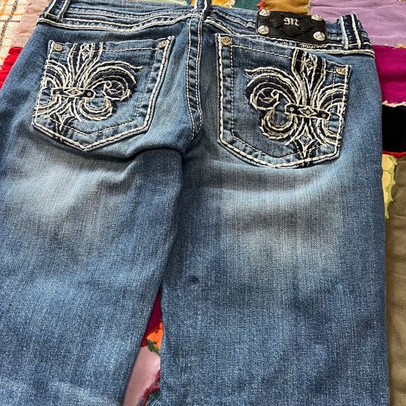 Y2K Miss Me Embedded Acid Washed Bootcut Blue Jeans 29W - Picture 3 of 7